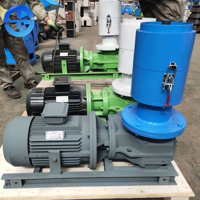 200-300kg/H木製の餌機械7.5kwモーター