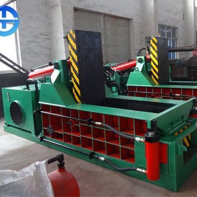質  Hydraulic Scrap Metal Baler Scrap Baling Machine 10-20 Ton / Day 工場