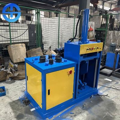 機械30 - 50 Pieces/Hをリサイクルする4.5kw力250mmのスクラップ モーター固定子250のMm