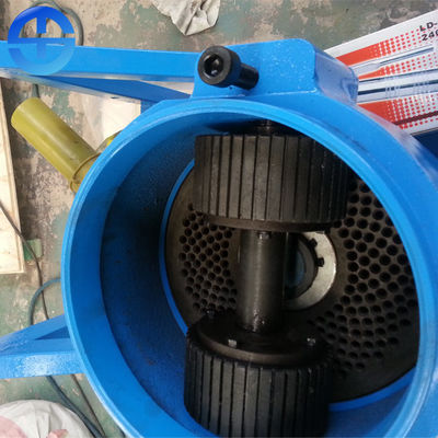 Plc制御は3段階標準的な200kg/H 300kg/Hの平たい箱製造所餌の死ぬ