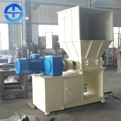 産業1500kg/H二重シャフトのせん断のシュレッダー刃26部分の