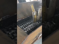 二重シャフトのシュレッダー